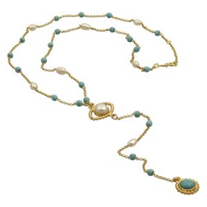 Rosario necklace with turquoise stones, pearls, and gold-plated silver handmade settings — a luminous boho-luxe piece inspired by Greek summer.